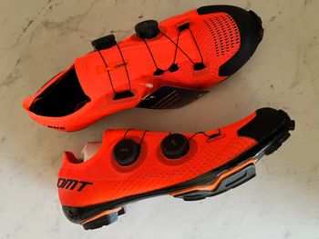 Used Dmt KM0 2024 bike — image 4 of 10
