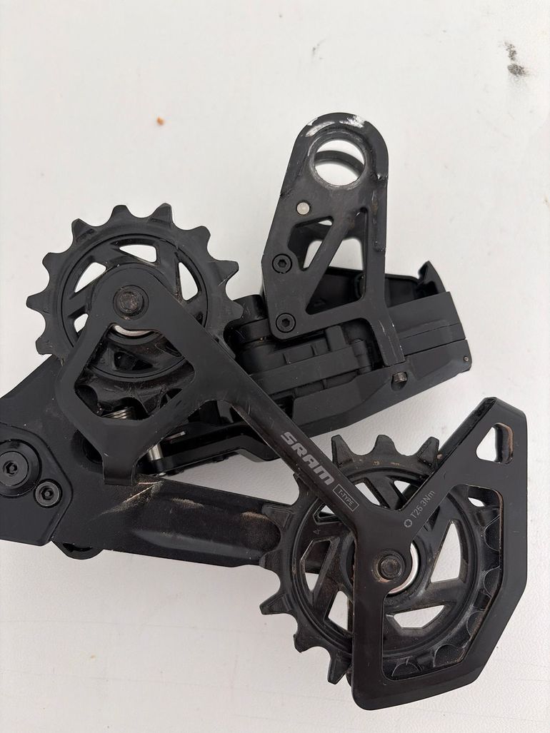 Used Sram S-Series 1000 AXS 12V bike — image 3 of 5
