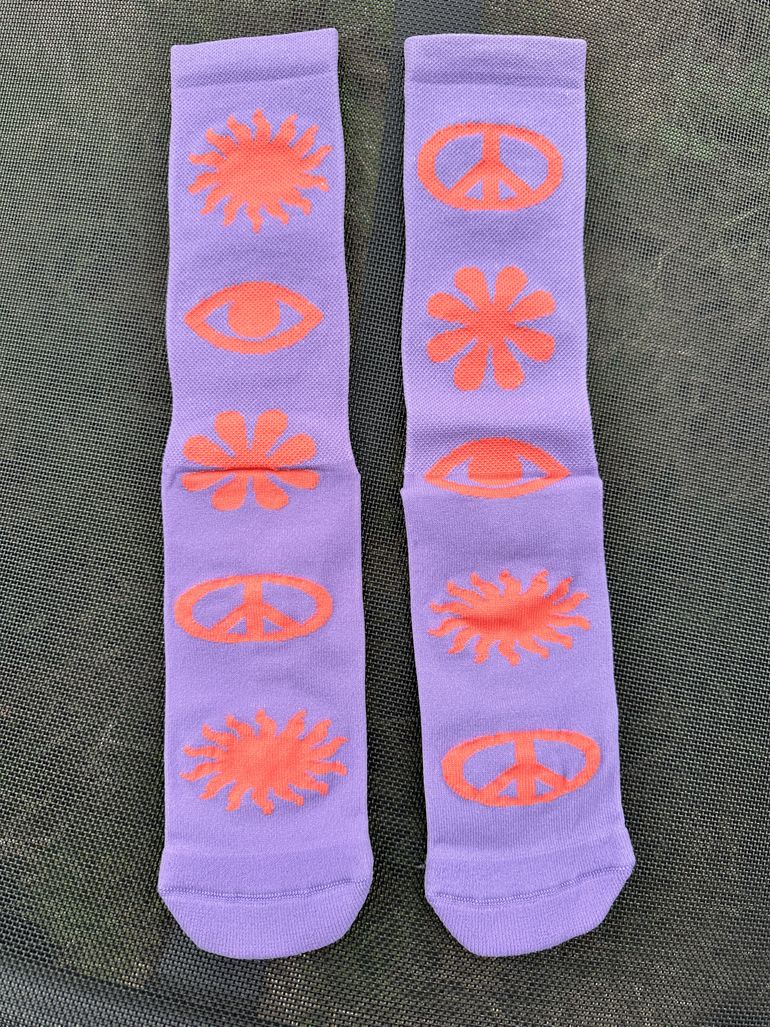 Used Pacific & Co Peace Performance Socks Pacific & Co Running Socks Peace bike — image 1 of 3