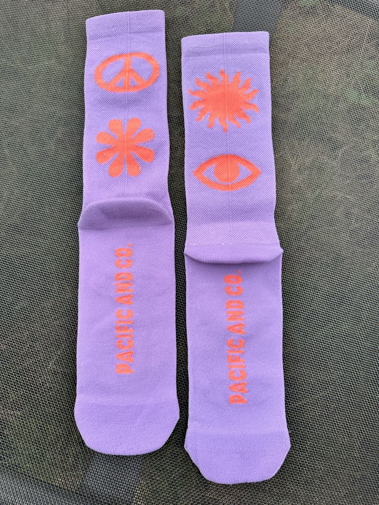 Used Pacific & Co Peace Performance Socks Pacific & Co Running Socks Peace bike — image 3 of 3