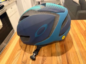 Used Oakley ARO5 MIPS Helmet 2021 bike
