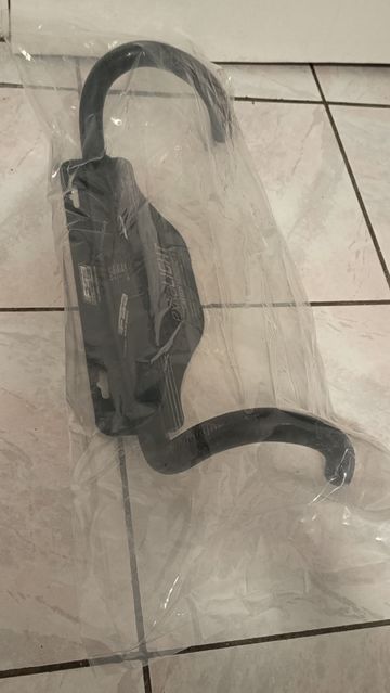 Used Fsa Extra Light Ergo Carbone bike — image 4 of 5