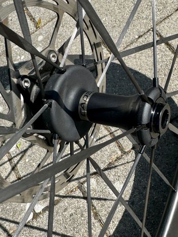 Used Cadex 50 Ultra Tubeless bike — image 3 of 5