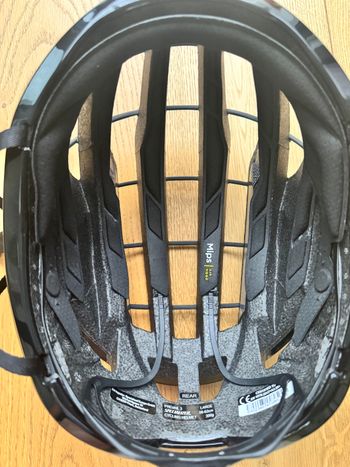 Used Specialized Prevail 3 Helmet black L 58-62 cm 2025 bike — image 5 of 9