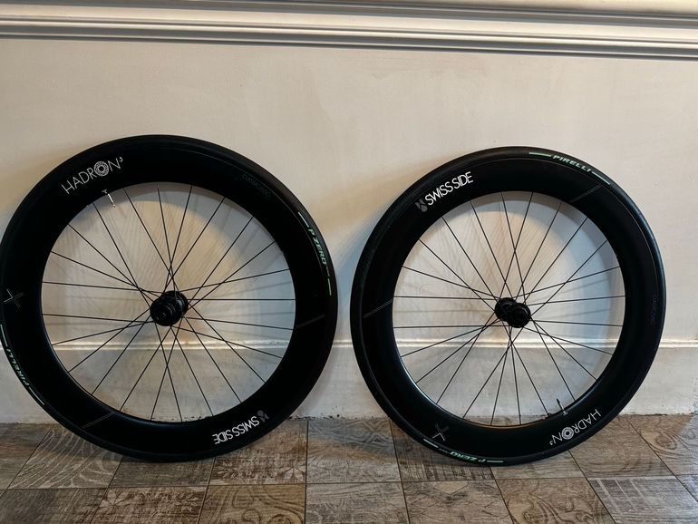 Used Swiss Side Hadron³ 650 bike — image 1 of 7