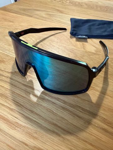 Oakley Sutro Cycling Accessories usato