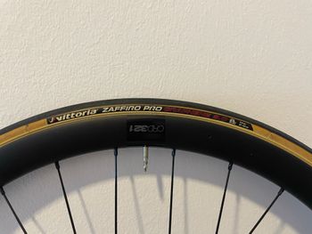 Used Bmc CRD321 Carbon Wheelset bike — image 3 of 3