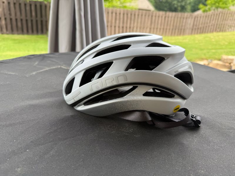 Used Giro Helios Spherical Helmet Cycling Accessories
