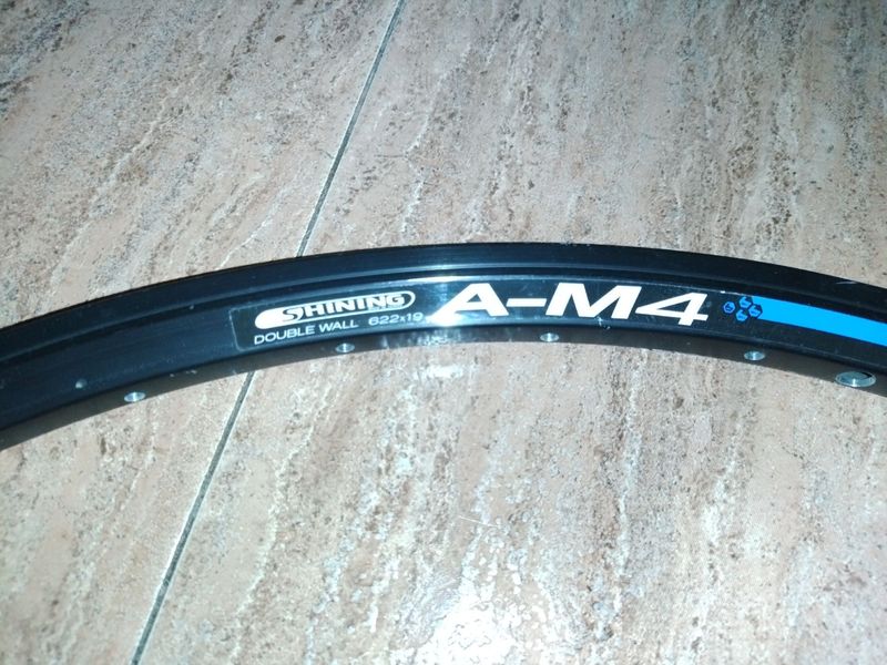 Shining 29 inch Wheels bike d'occasion — image 4 sur 8