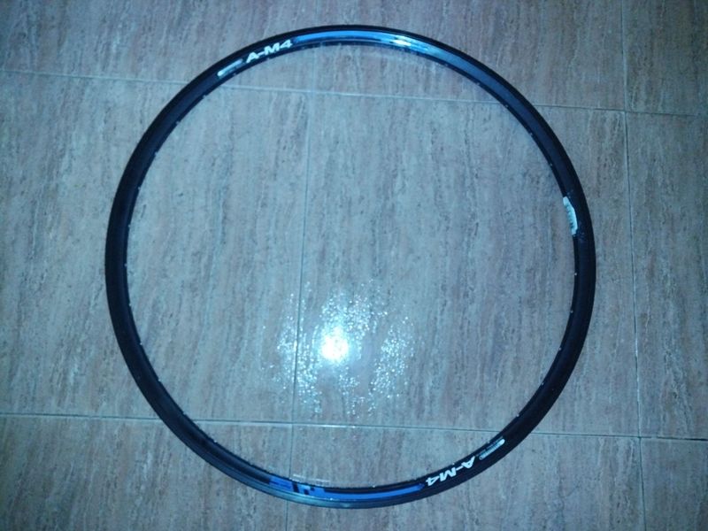 Shining 29 inch Wheels bike d'occasion — image 3 sur 8