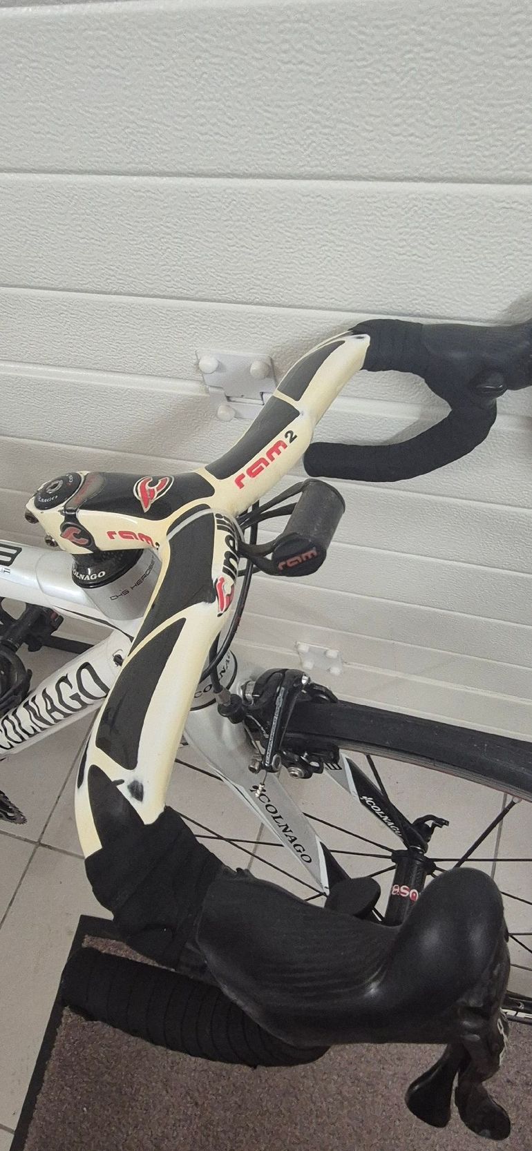 Used Campagnolo Chorus 11-speed Groupset 2013 bike — image 11 of 12
