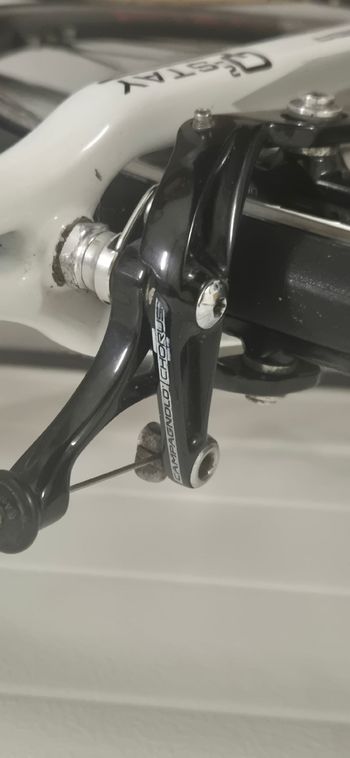 Used Campagnolo Chorus 11-speed Groupset 2013 bike — image 9 of 12
