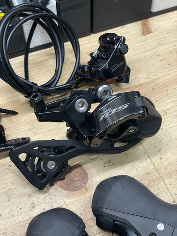 Used Shimano 105 2x12 Mechanical Group bike — image 2 of 5