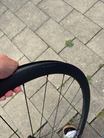 Used Reserve 34/37 Turbulent Aero Wheelset 2023 bike — image 6 of 14