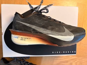 Used Nike ZoomX Vaporfly Next% 4 2025 bike