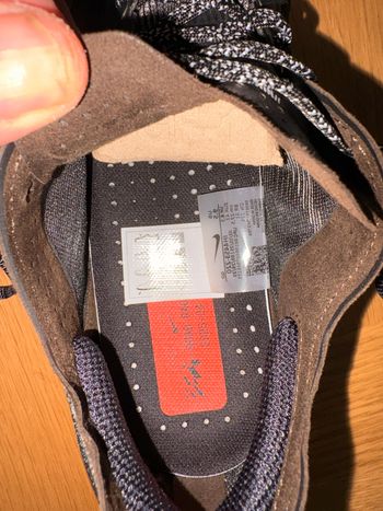 Used Nike ZoomX Vaporfly Next% 4 2025 bike — image 8 of 9