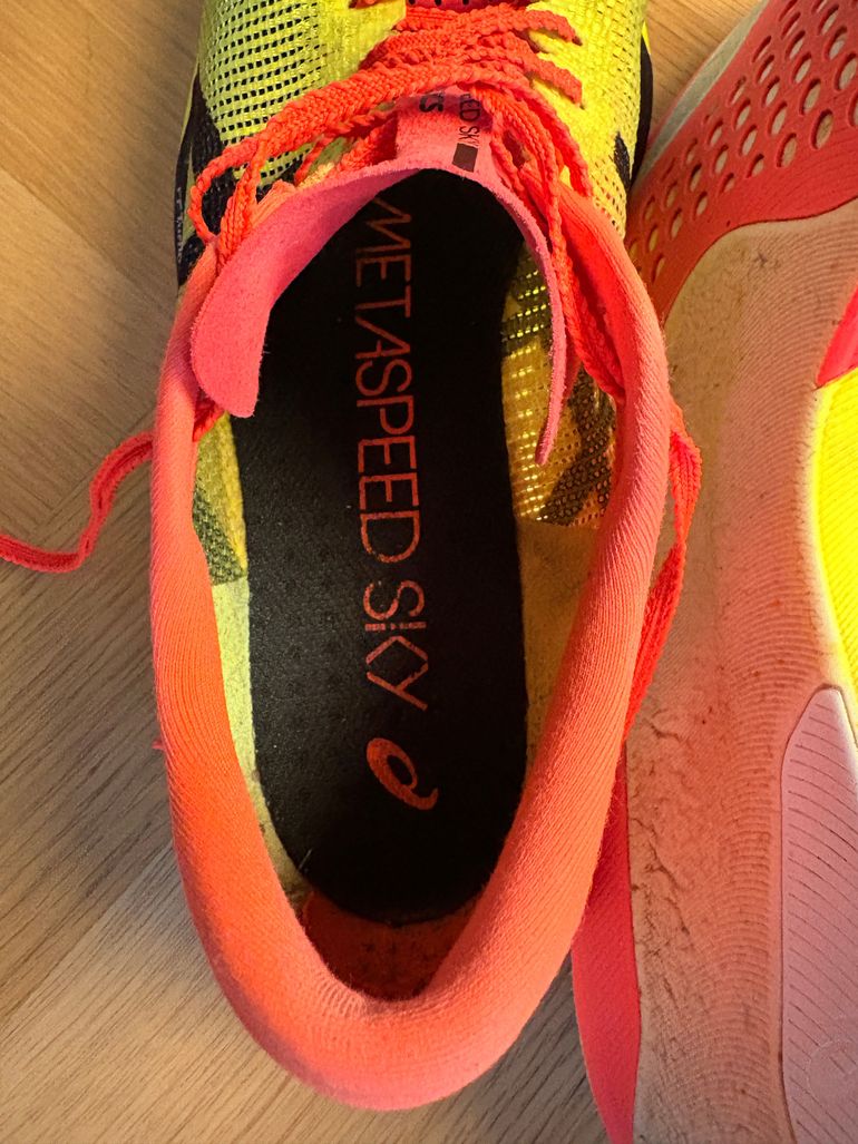 Used Asics Metaspeed Sky Paris 2024 bike — image 6 of 8