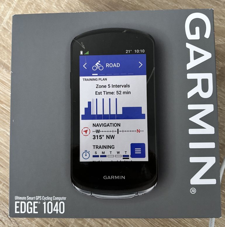 Used Garmin Edge 1040 GPS Bike Computer 2026 bike — image 2 of 3