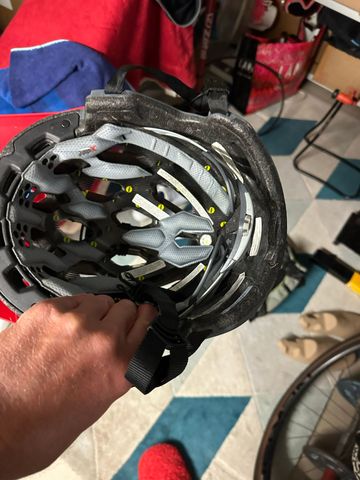 Bell Casco Helmet super r7mips bike d'occasion — image 4 sur 9