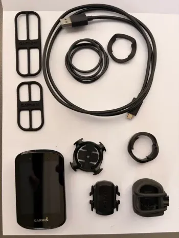 Used Garmin Edge 830 GPS Cycling Computer bike — image 2 of 8