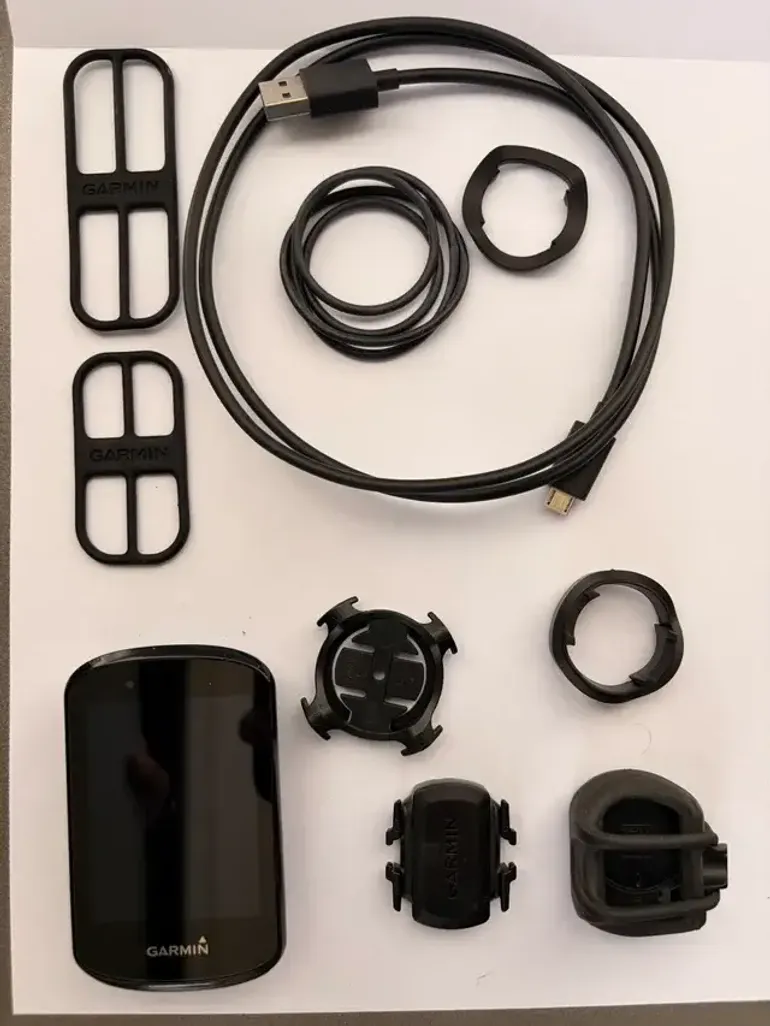 Used Garmin Edge 830 GPS Cycling Computer bike — image 2 of 8