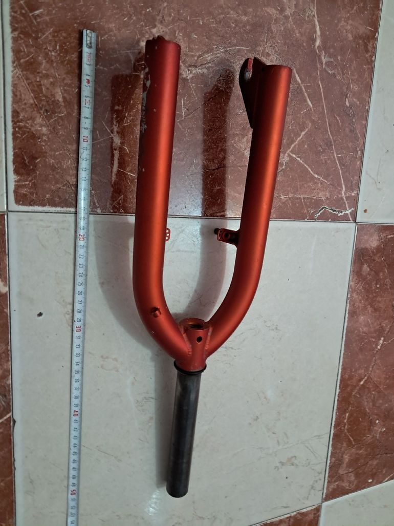 Used Monty Horquilla bike — image 2 of 6