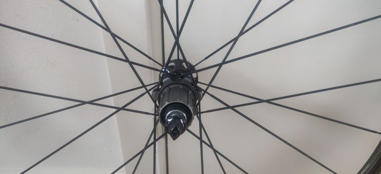Used Shimano DURA-ACE C60 TUBULAR WheelSet bike — image 9 of 12