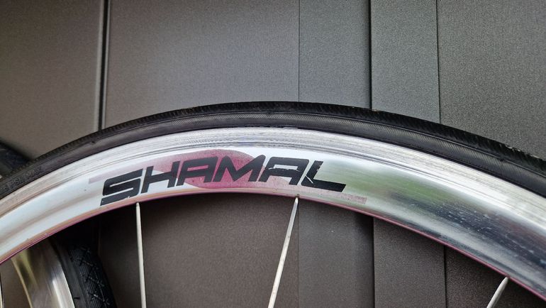 Used Campagnolo Shamal Wheelset 1994 bike — image 3 of 13