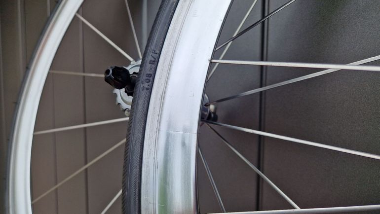 Used Campagnolo Shamal Wheelset 1994 bike — image 7 of 13
