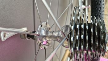 Used Campagnolo Shamal Wheelset 1994 bike — image 8 of 13