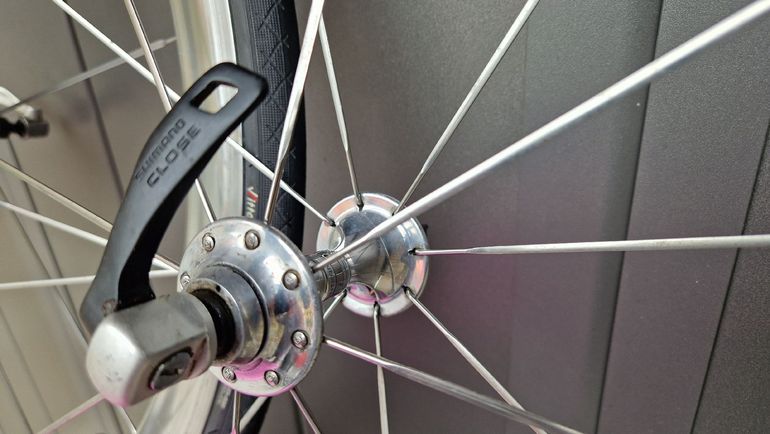 Used Campagnolo Shamal Wheelset 1994 bike — image 5 of 13