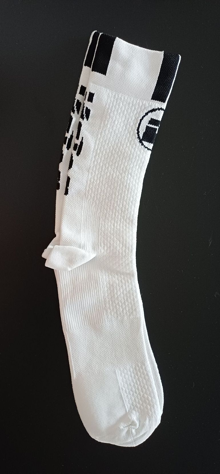 Used Fsa Vision Socks 40-44 Bianche Nere bike — image 2 of 4