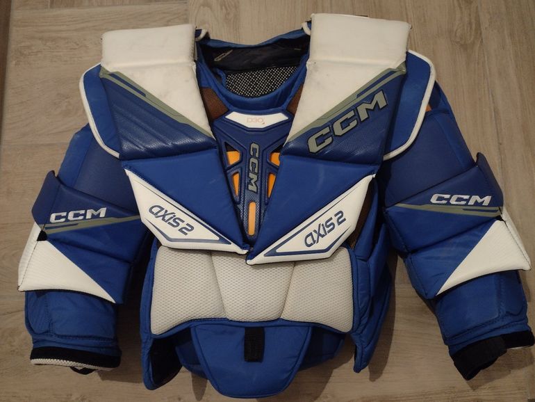 Used CCM Hockey Axis 2 2024 bike — image 2 of 3