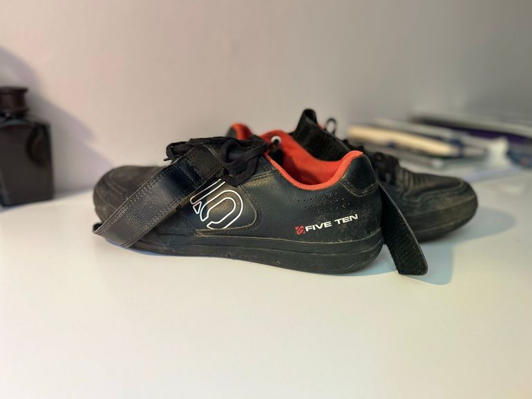 Used Five Ten Enduro bike — image 1 of 9