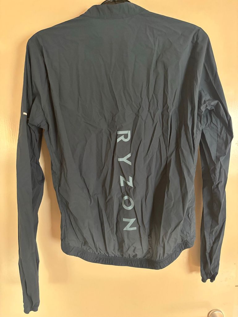 Used Ryzon Signature Windjacke Women 2025 bike — image 3 of 4