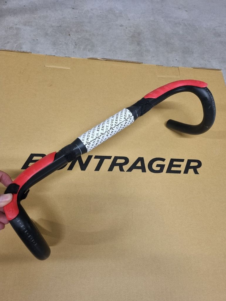 Used Bontrager Pro IsoCore VR-SF 44cm bike — image 7 of 7