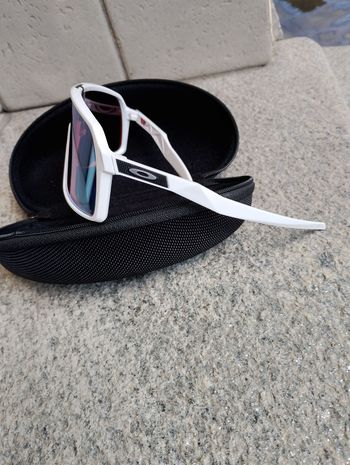 Used Oakley Sutro Montatura Bianca Lente Specchio Prizm 2024 bike — image 2 of 3