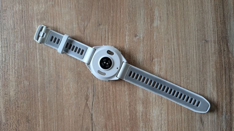 Used Garmin Forerunner 965 GPS Watch 2024 bike — image 5 of 6
