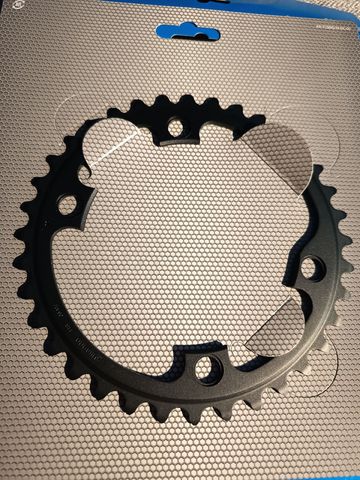 Brugt Shimano FC-R8000 36 dents 11 vitesses Drivetrain & Pedals