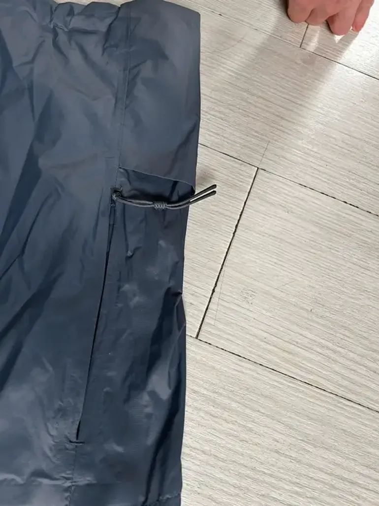 Used Optimistic Runners Veste sans manche imperméable bike — image 3 of 4