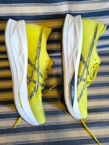Used Asics Sonicblast bike — image 2 of 7