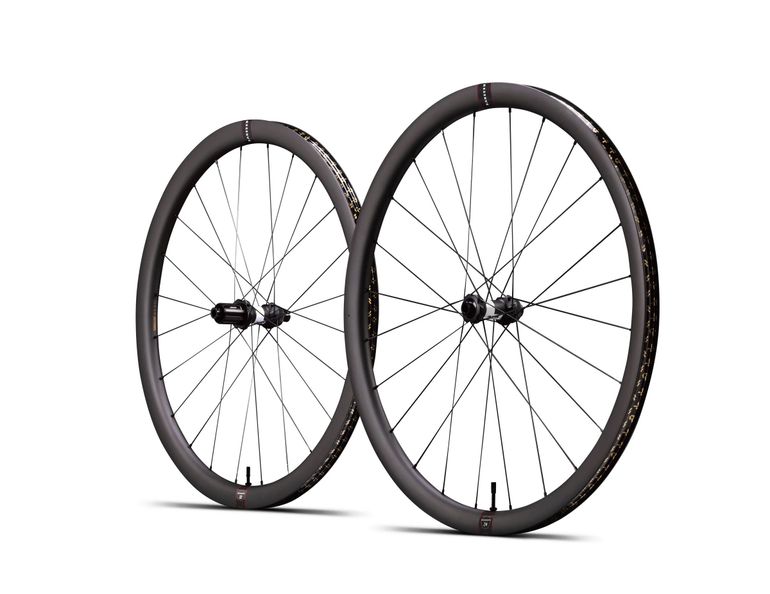 Used Reserve 34/37 Turbulent Aero DT350 Wheelset 2026 bike — image 1 of 2