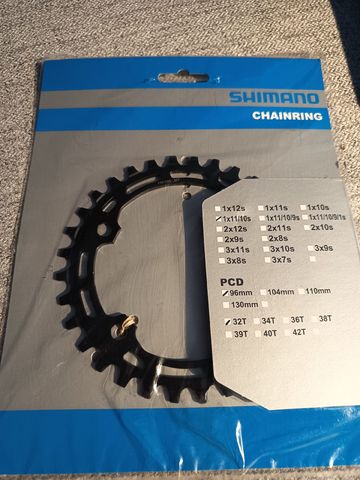 Brugt Shimano M5100 32 dents Drivetrain & Pedals