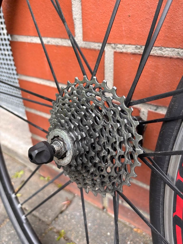Used Campagnolo Shamal Ultra bike — image 2 of 4