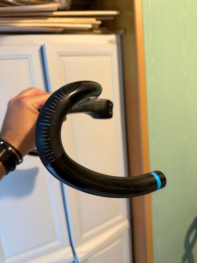 Used Giant Contact SLR Handlebar 2021 bike — image 6 of 9