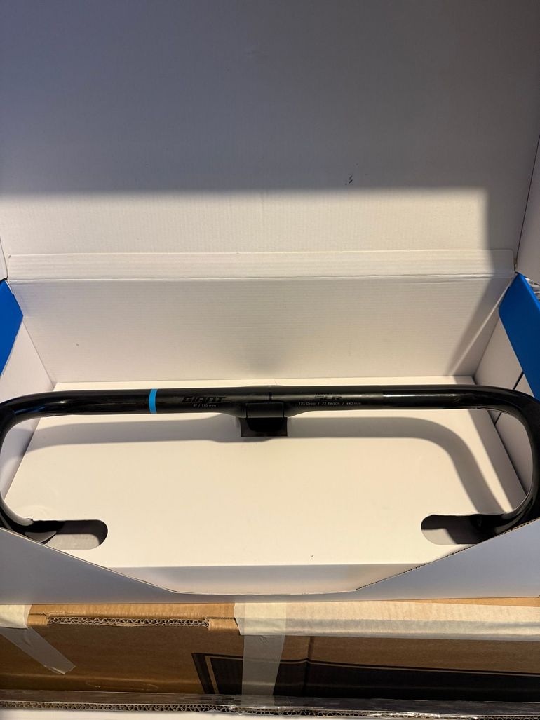 Used Giant Contact SLR Handlebar 2021 bike — image 9 of 9