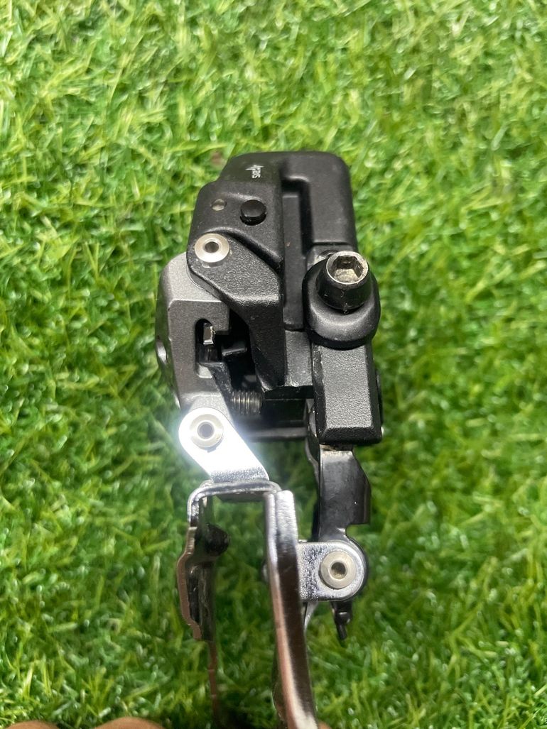 Used Sram Rival AXS Front Derailleur 2025 bike — image 5 of 6