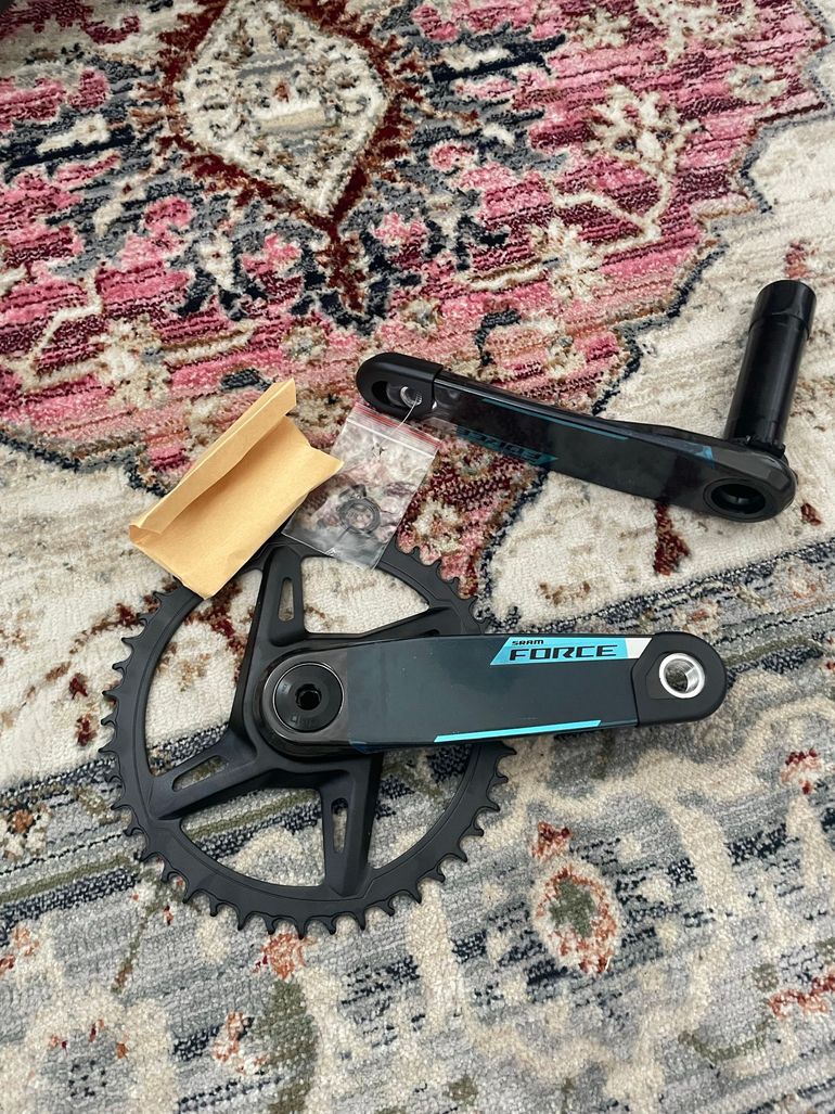 Used Sram Force XPLR Crankset 165mm 2026 bike — image 1 of 3