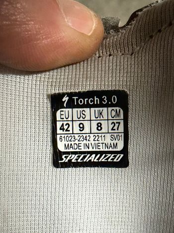 Used Specialized Torch 3.0 2024 bike — image 6 of 8