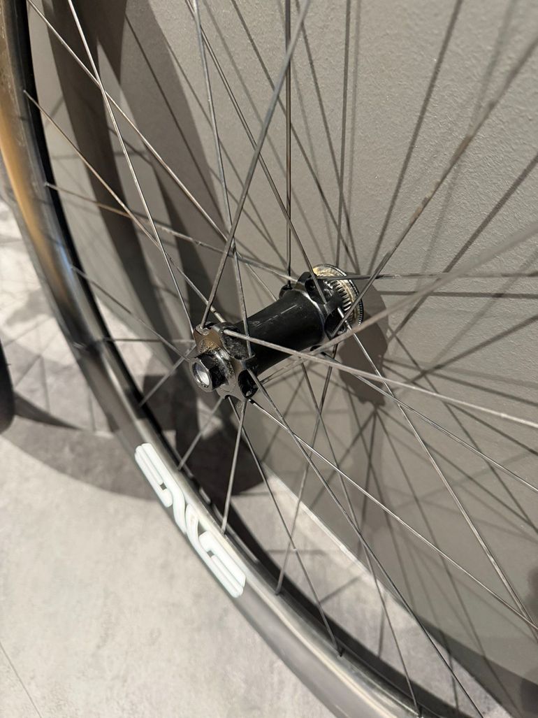 Used Enve SES 3.4 2025 bike — image 5 of 10